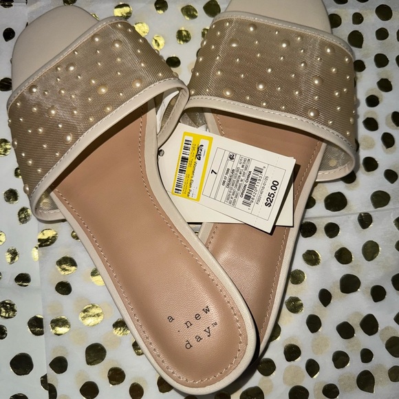 A New Day Tan Sandals Versatile Comfort - Picture 6 of 10